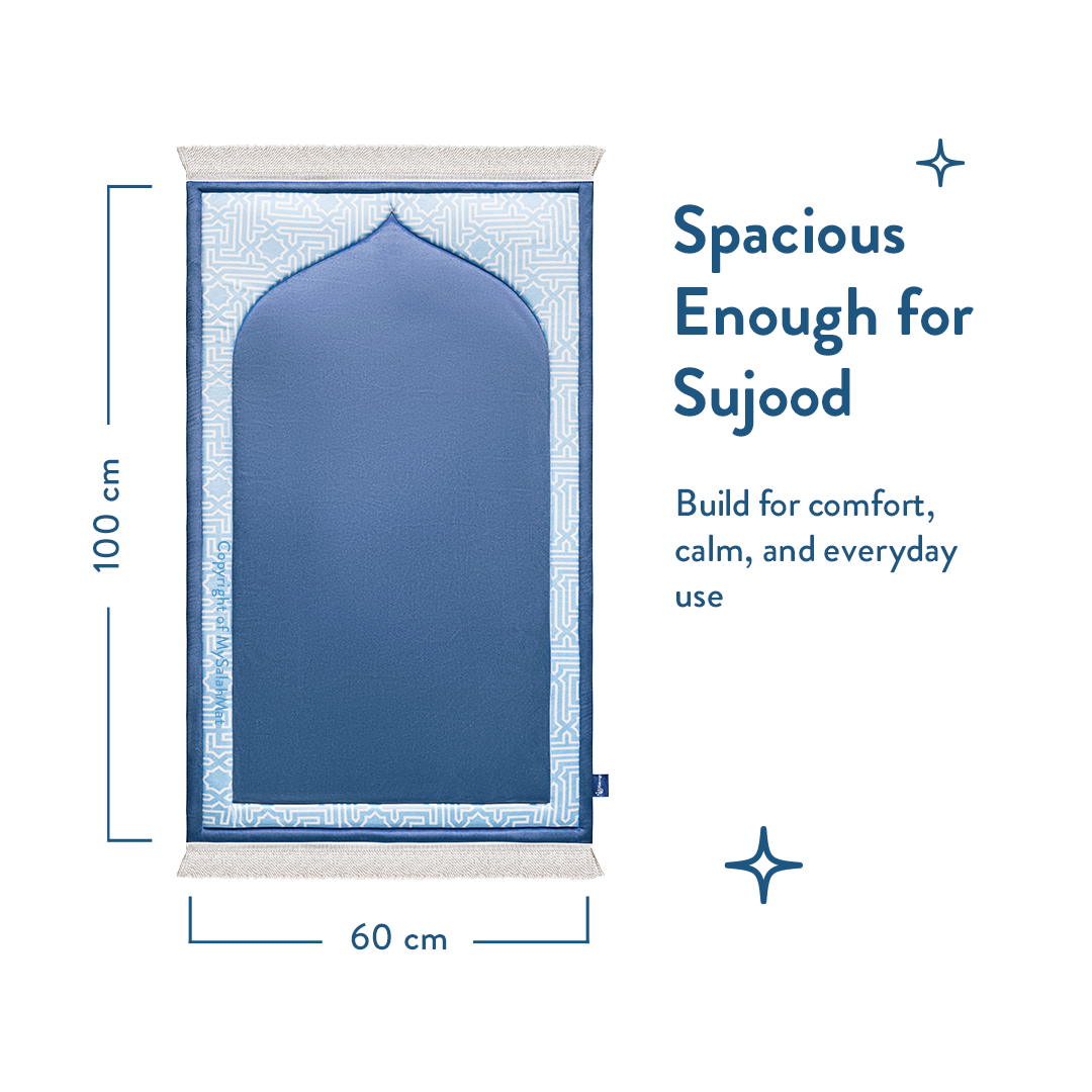 Padded Kids Prayer Mat with Classic Blue Design | Urban Rugs UK | Ramadan & Eid Gift